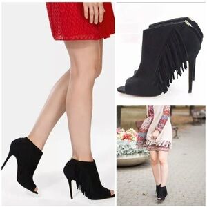 Karen Millen Black Fringe Suede Western Stiletto Heel Boot Bootie US Sz 7 EU 38